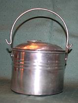 BERRY BUCKET - SMALL FOLK ART TIN
