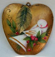 WILLIAMSBURG COLLECTION IGOLDEN APPLE WITH DOVE AND BERRIES PATTERN PACKET